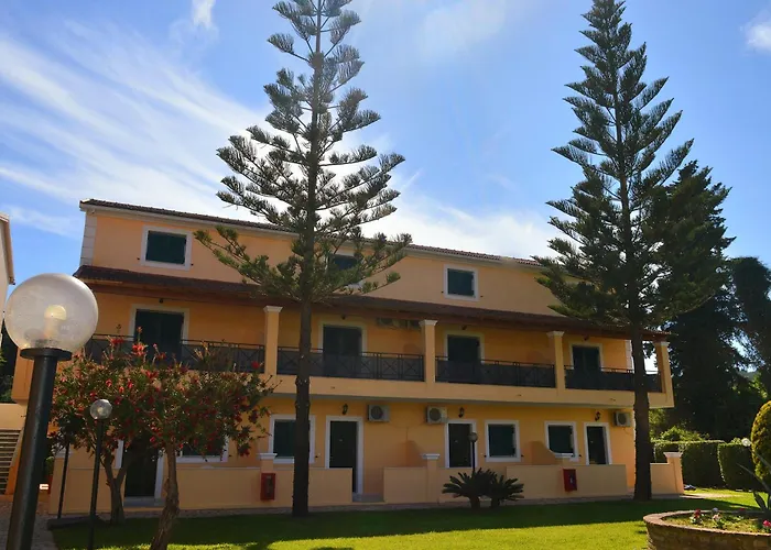 Oula Maisonettes Suites